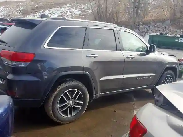 1C4RJFBG9JC127492 2018 JEEP GRAND CHEROKEE LIMITED-3