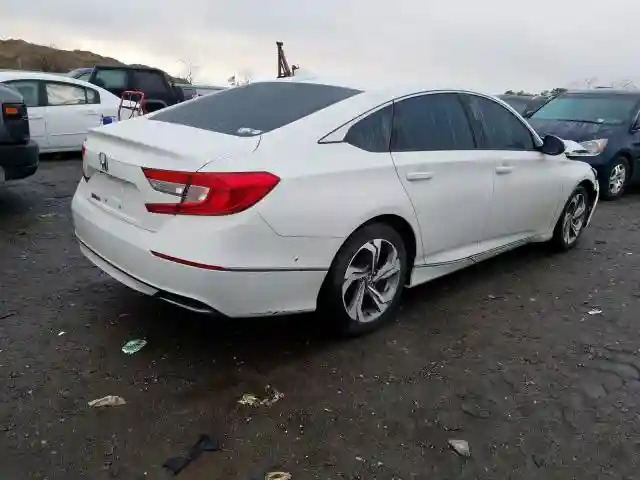 1HGCV1F45JA205647 2018 HONDA ACCORD EX-3