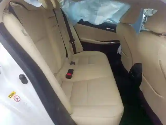 JTHCM1D20G5004743 2016 LEXUS IS 300-5