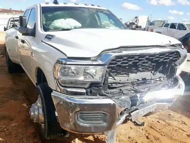 3C63RRGL2KG516129 2019 RAM 3500 TRADESMAN-0