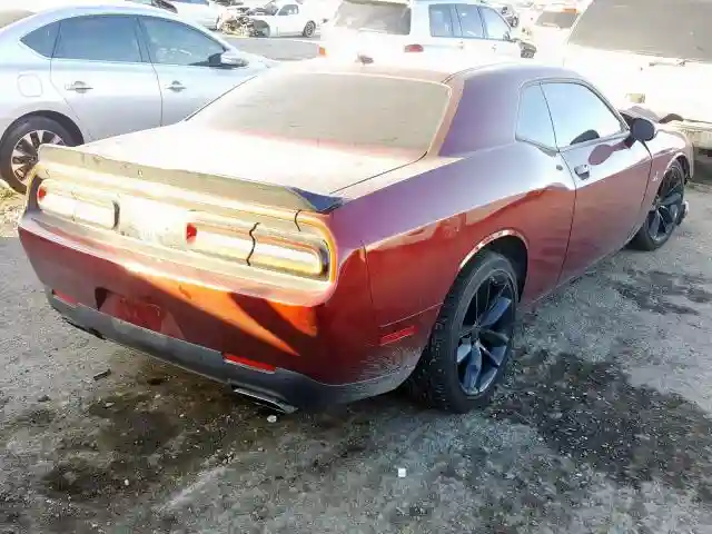 2C3CDZFJ7JH192685 2018 DODGE CHALLENGER R/T 392-3