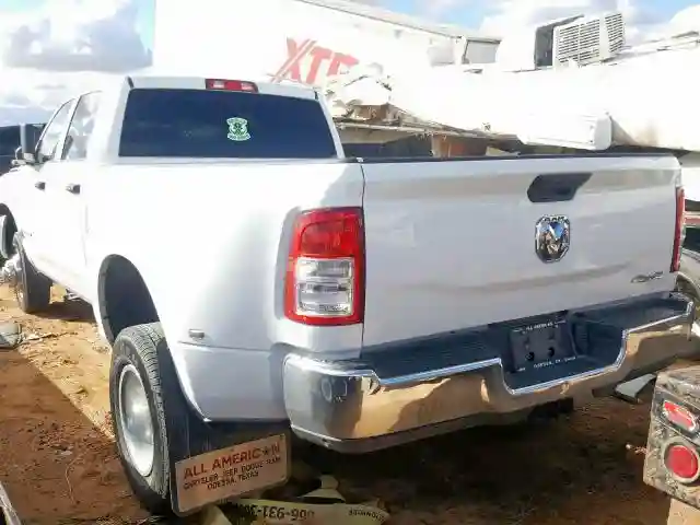 3C63RRGL2KG516129 2019 RAM 3500 TRADESMAN-2