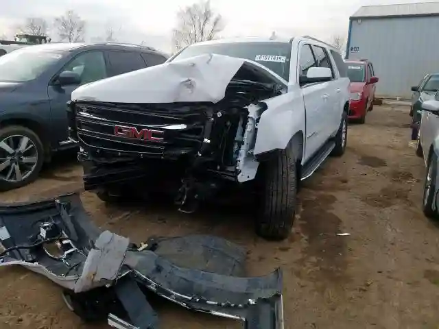 1GKS2GKC4JR327683 2018 GMC YUKON XL K1500 SLT-1
