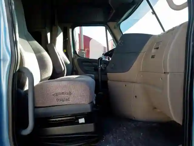 3AKJGLD52FSGB7961 2015 FREIGHTLINER CASCADIA 125-4