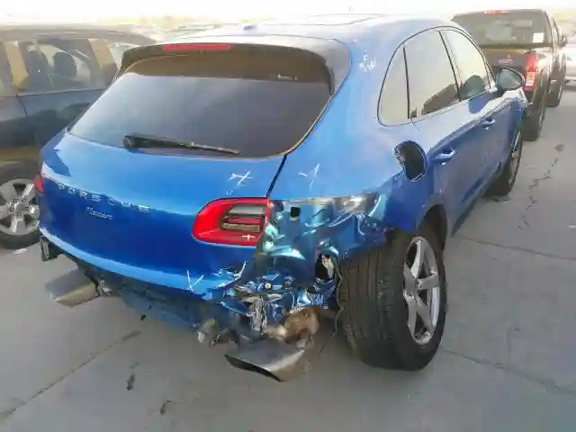 WP1AA2A52HLB08359 2017 PORSCHE MACAN-3