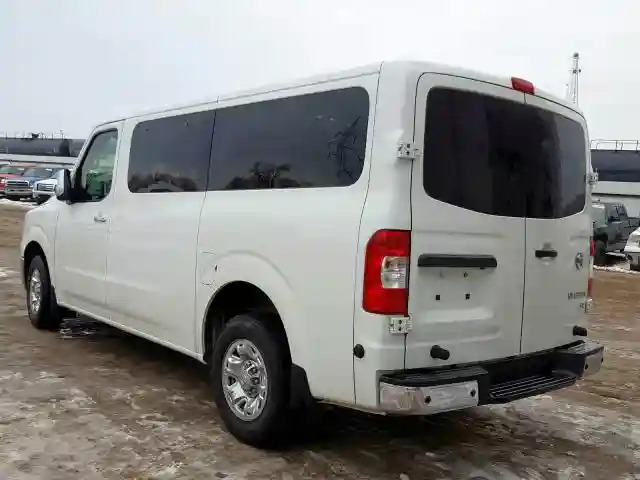 5BZBF0AA4HN850131 2017 NISSAN NV 3500 S-2