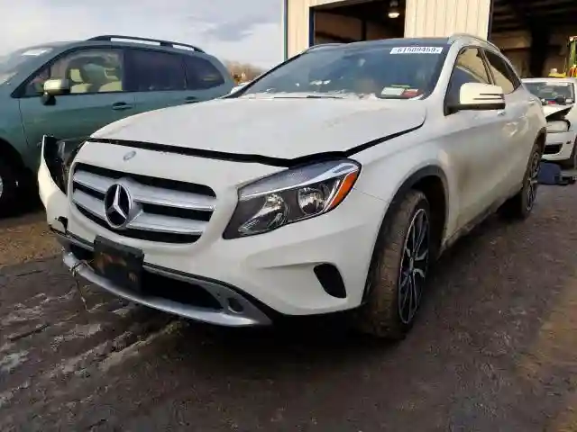 WDCTG4GB9GJ245661 2016 MERCEDES-BENZ GLA 250 4MATIC-1