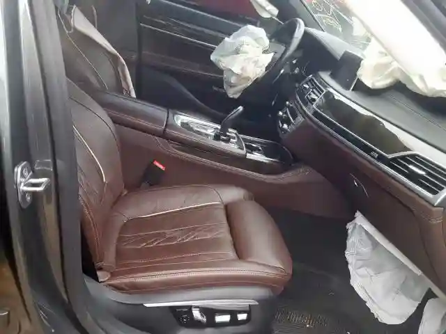 WBA7E2C51GG714530 2016 BMW 740 I-4