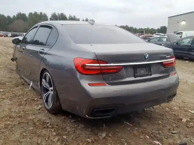 WBA7E2C51GG714530 2016 BMW 740 I-2