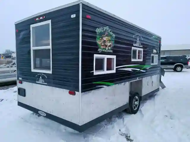 5TJBE2318GM016949 2016 ICE FISH HOUSE-3