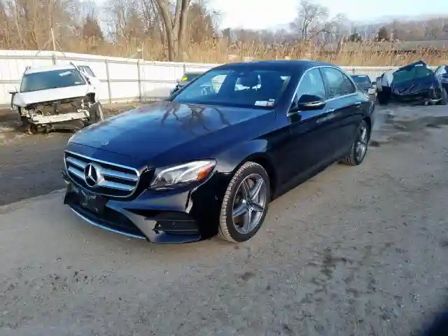 WDDZF6GB2JA418058 2018 MERCEDES-BENZ E 400 4MATIC-1