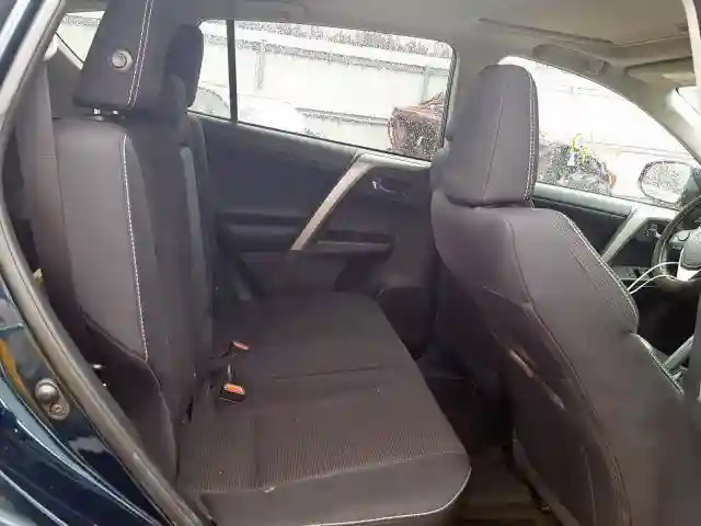 2T3RFREV6JW774930 2018 TOYOTA RAV4 ADVENTURE-5