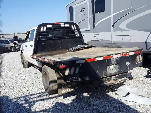 3C7WRTCLXJG229826 2018 RAM 3500-2