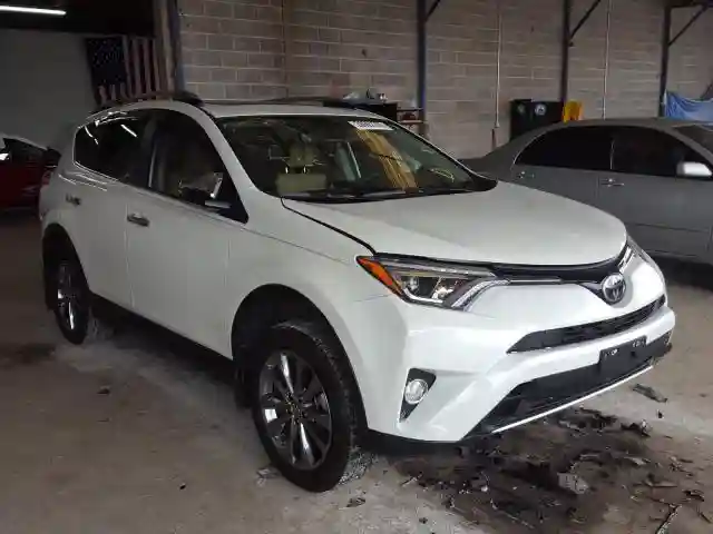 JTMYFREVXJJ201412 2018 TOYOTA RAV4 LIMITED-0