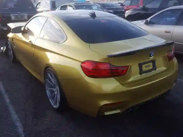 WBS3R9C53GK336277 2016 BMW M4-2