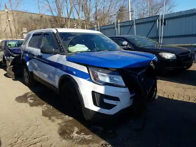 1FM5K8AR9HGB55799 2017 FORD EXPLORER POLICE INTERCEPTOR-0