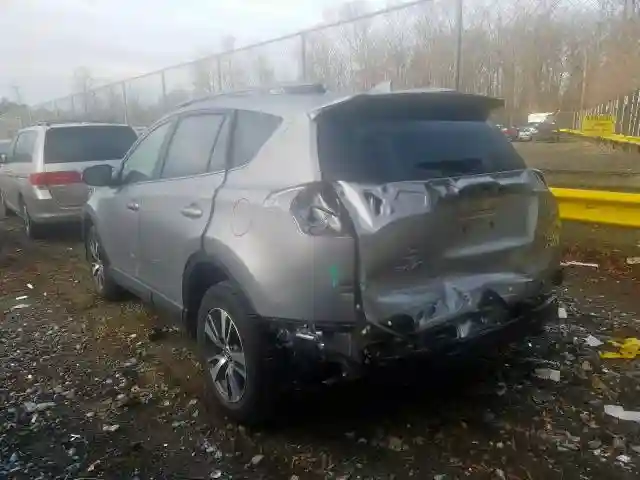 JTMRFREV6JJ248666 2018 TOYOTA RAV4 ADVENTURE-2