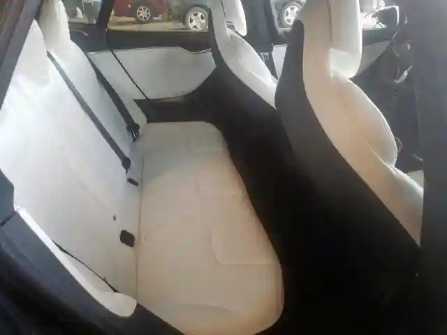 5YJSA1E13HF208898 2017 TESLA MODEL S-5