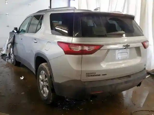 1GNEVGKWXJJ172458 2018 CHEVROLET TRAVERSE LT-2