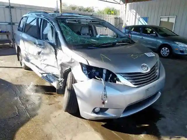 5TDYK3DCXGS732808 2016 TOYOTA SIENNA XLE-0