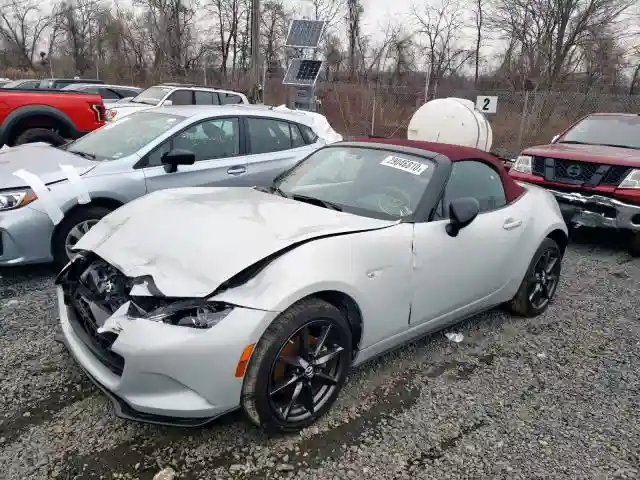 JM1NDAC73J0205693 2018 MAZDA MX-5 MIATA CLUB-1