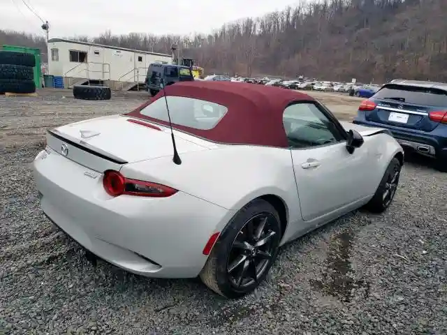 JM1NDAC73J0205693 2018 MAZDA MX-5 MIATA CLUB-3