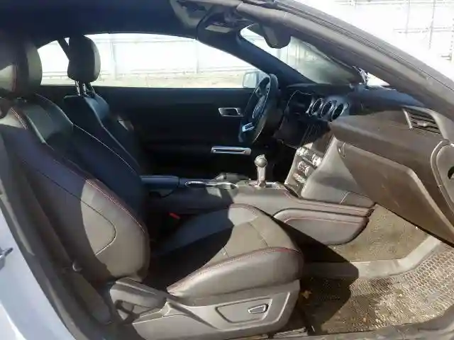 1FATP8UH3J5157913 2018 FORD MUSTANG-4
