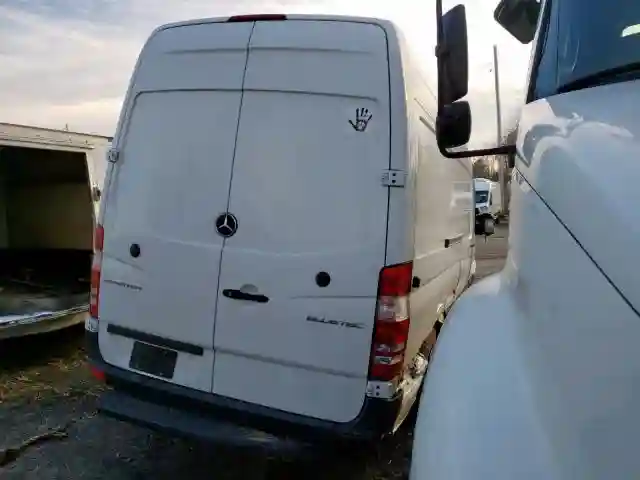 WD3PE8CD4GP276013 2016 MERCEDES-BENZ SPRINTER 2500-3
