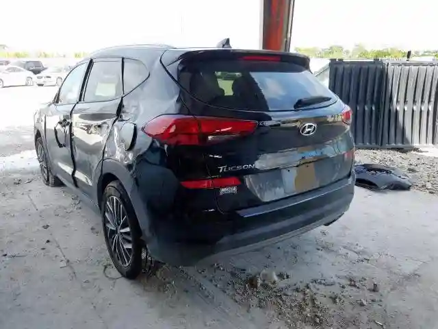 KM8J33AL5KU977700 2019 HYUNDAI TUCSON LIMITED-2