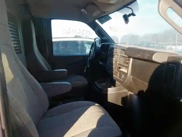 1GCWGAFF4H1114306 2017 CHEVROLET EXPRESS G2500-4