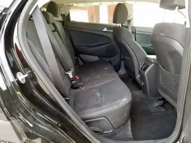 KM8J33AL5KU977700 2019 HYUNDAI TUCSON LIMITED-5