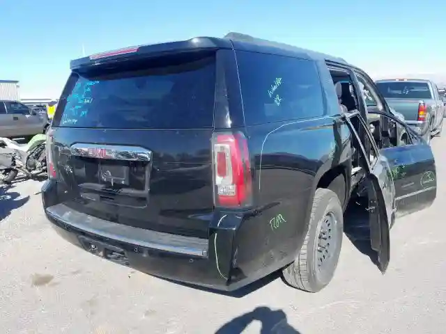 1GKS2HKJ9HR128644 2017 GMC YUKON XL DENALI-3
