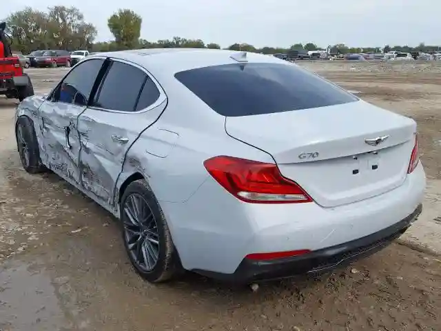 KMTG34LA7KU021068 2019 GENESIS G70 ELITE-2