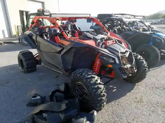 3JBVXAW21JK****** 2018 CAN-AM MAVERICK X3 X RS TURBO R-0