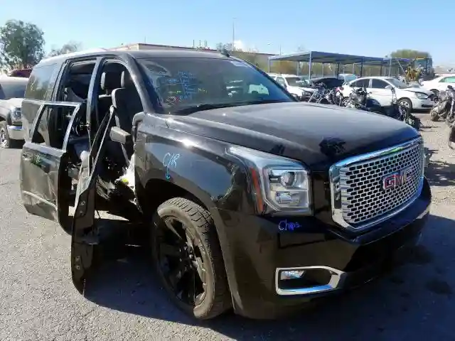 1GKS2HKJ9HR128644 2017 GMC YUKON XL DENALI-0