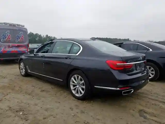 WBA7E4C55HGU99554 2017 BMW 740 XI-2
