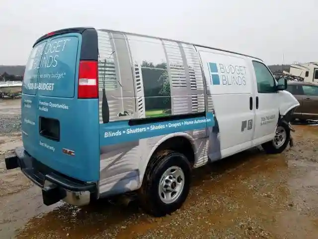 1GTW7AFG7J1903368 2018 GMC SAVANA G2500-3