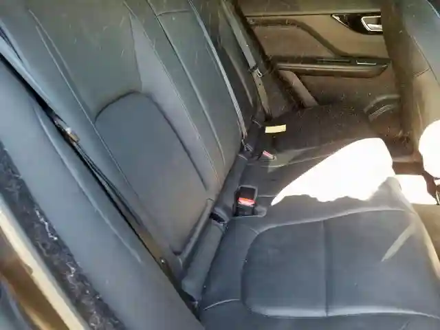 SADCJ2BV0HA892923 2017 JAGUAR F-PACE PREMIUM-5