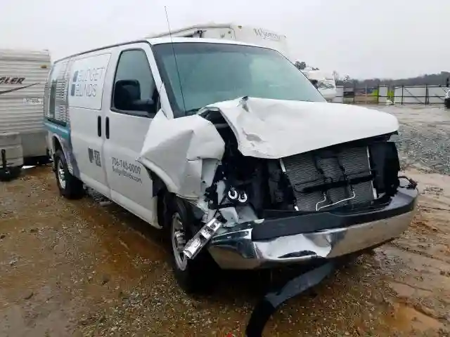 1GTW7AFG7J1903368 2018 GMC SAVANA G2500-0