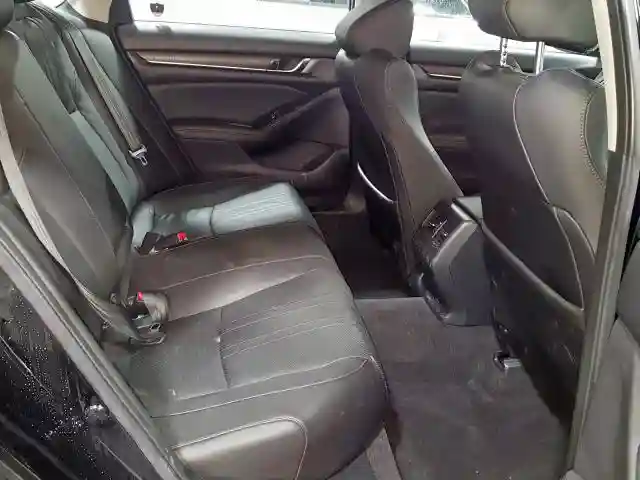 1HGCV1F57KA064722 2019 HONDA ACCORD EXL-5
