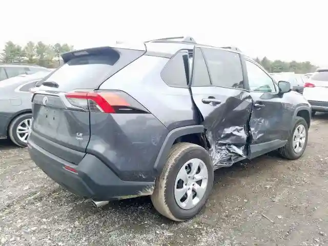2T3G1RFV7KC004503 2019 TOYOTA RAV4 LE-3