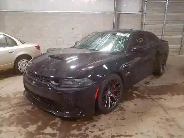 2C3CDXEJ8GH307325 2016 DODGE CHARGER SRT 392-1