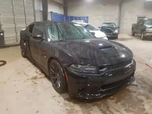 2C3CDXEJ8GH307325 2016 DODGE CHARGER SRT 392-0