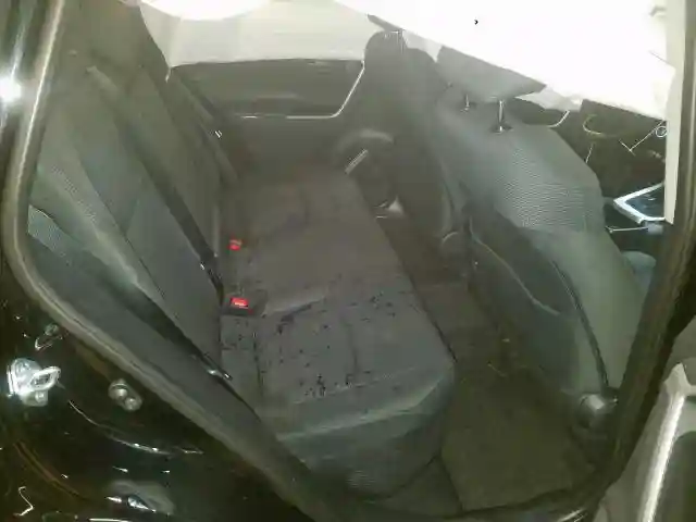 2T3MWRFV6KW041934 2019 TOYOTA RAV4 LE-5