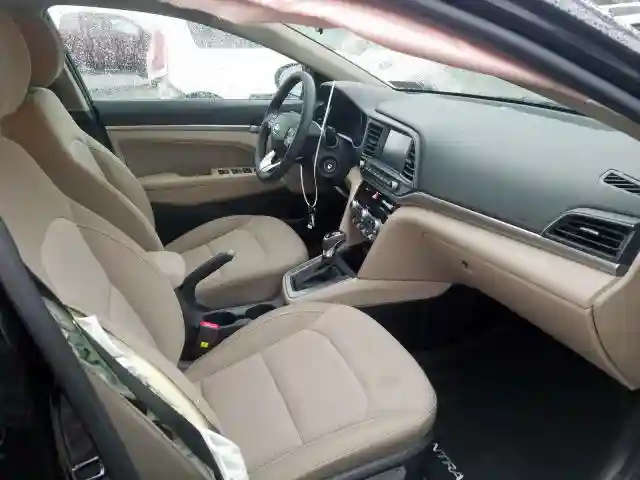 KMHD84LF5LU947416 2020 HYUNDAI ELANTRA SEL-4