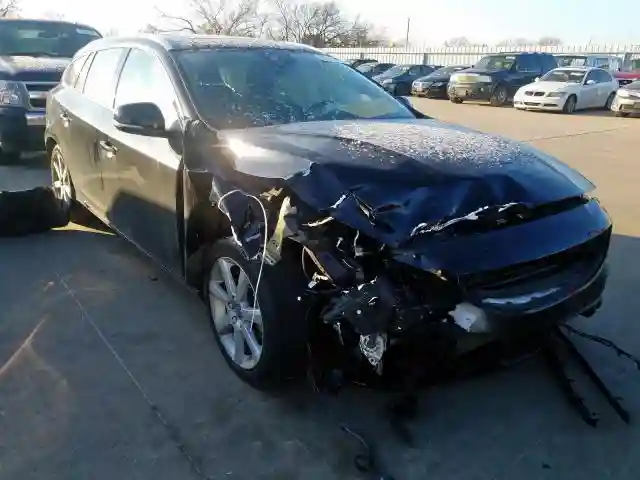 YV140MEK6H1347027 2017 VOLVO V60 T5 PREMIER-0