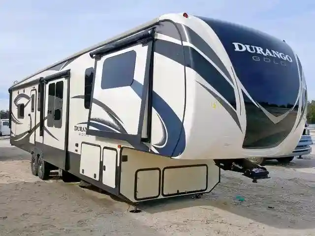 4EZFV3822J6****** 2018 KZ DURANGO-0