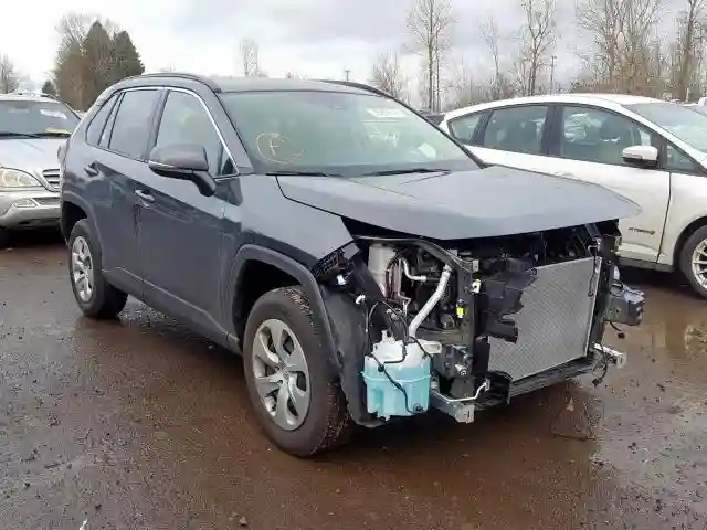 JTMG1RFVXKD030587 2019 TOYOTA RAV4 LE-0