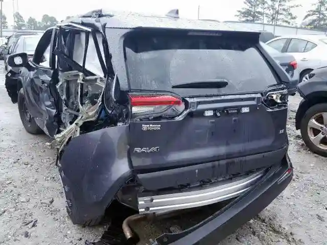 2T3H1RFV4KW044184 2019 TOYOTA RAV4 LE-2