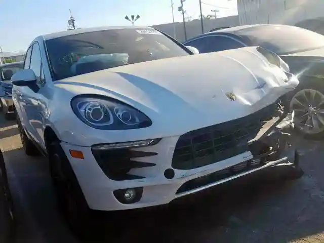 WP1AA2A52HLB07969 2017 PORSCHE MACAN-0